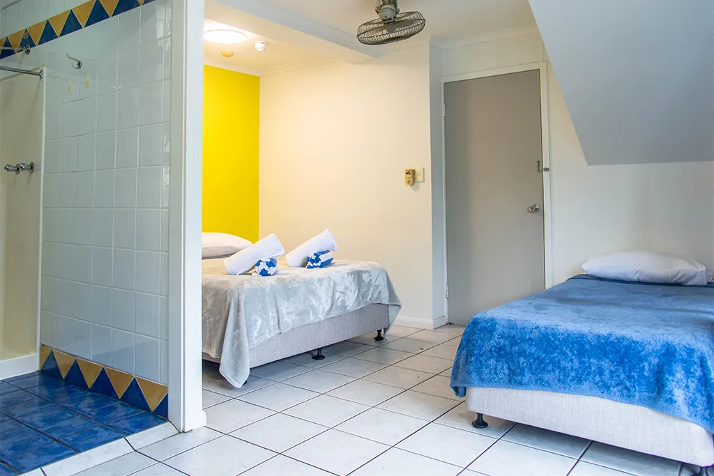 Triple Room with Private Bathroom